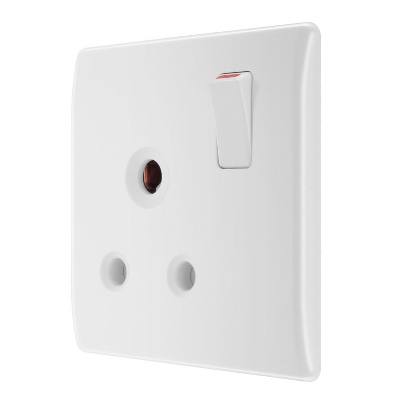 Eaton-MEM 15A Single 1 Gang Switched Socket