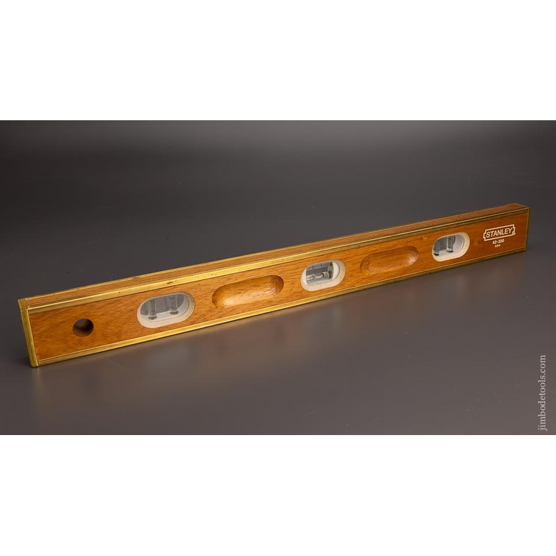Minty 24 Inch STANLEY Commemorative Level with Inset EAIA Medallion (1983) – 97263