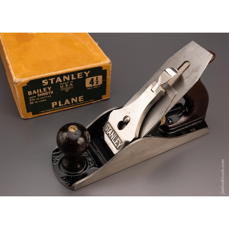 STANLEY No. 4 1/2 JUMBO Smooth Plane Mint in Box – 97874