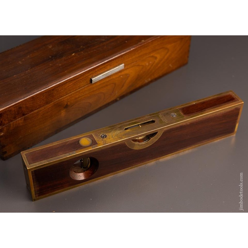 Stunning STRATTON BROS. Rosewood Level 10 Inch in Custom Box – 98300