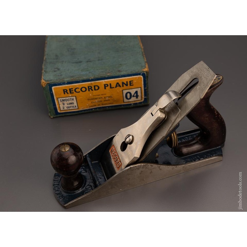 RECORD No. 04 Smooth Plane – 98944