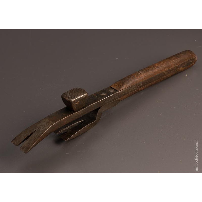 Vintage Box and Crate Hammer BRIDGEPORT HDWE. MFG. CORP. – 99575