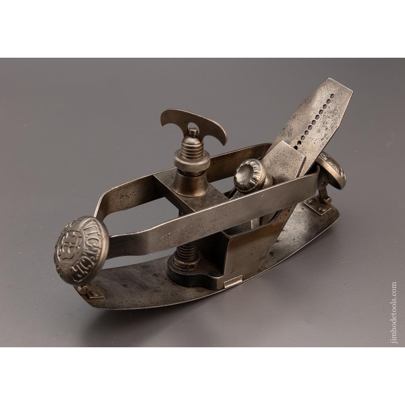 Rare BAILEY VICTOR No. 20 Circular Plane Ca. 1880-88 – 100432
