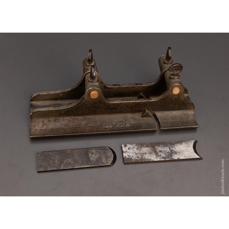 STANLEY No. 12 Hollow and Round Bottoms with Irons for Stanley No. 45 Combination Plane – 100497