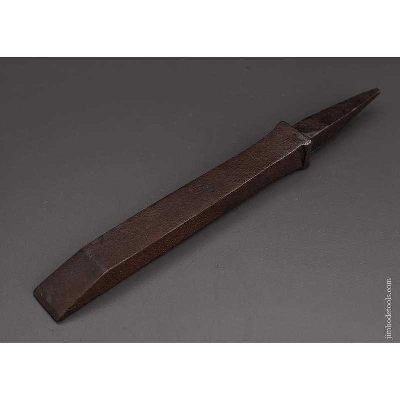 18th Century 1 Inch Pig Sticker Mortise Chisel – 101111