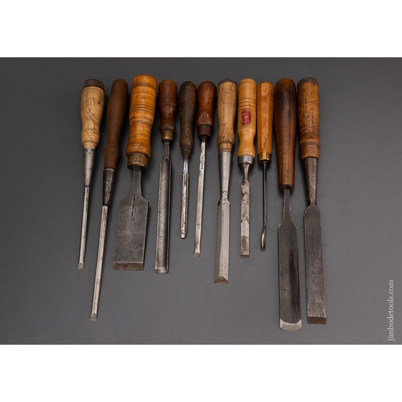11 Good Chisels and Gouges – 101637