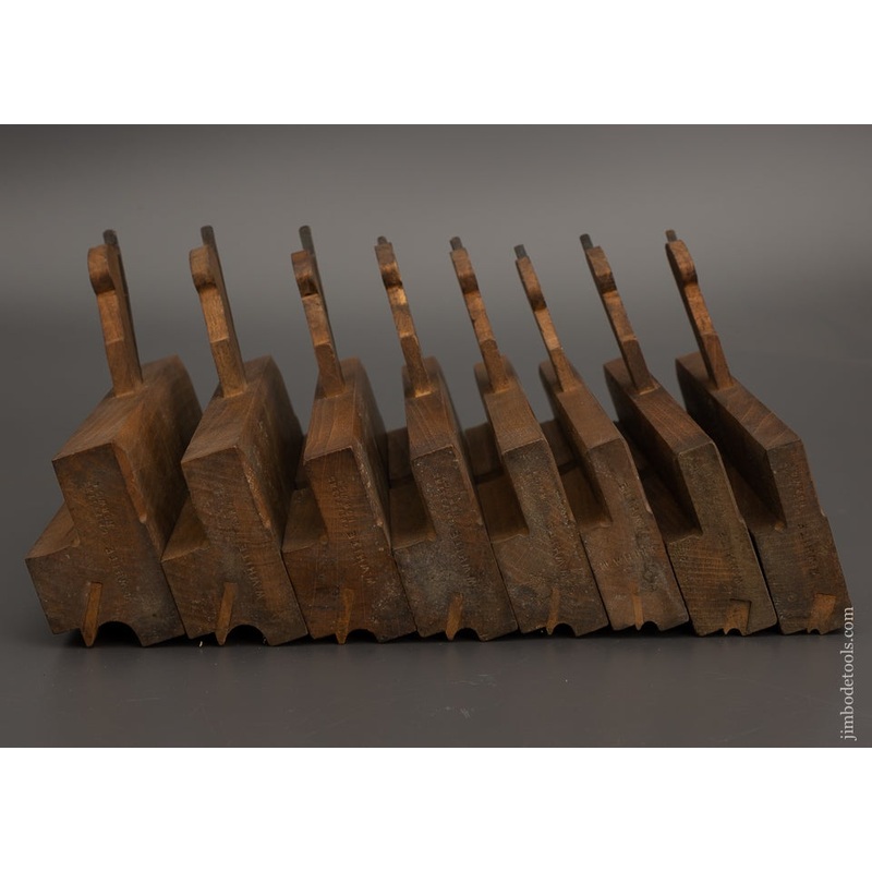 Remarkable Graduated Set of 8 Side Bead Moulding Planes by GRIFFITHS NORWICH Fine – 101697