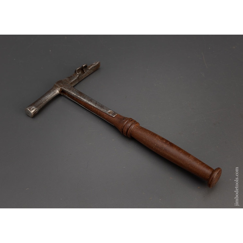 Strapped Hammer with Side Claw – 114589