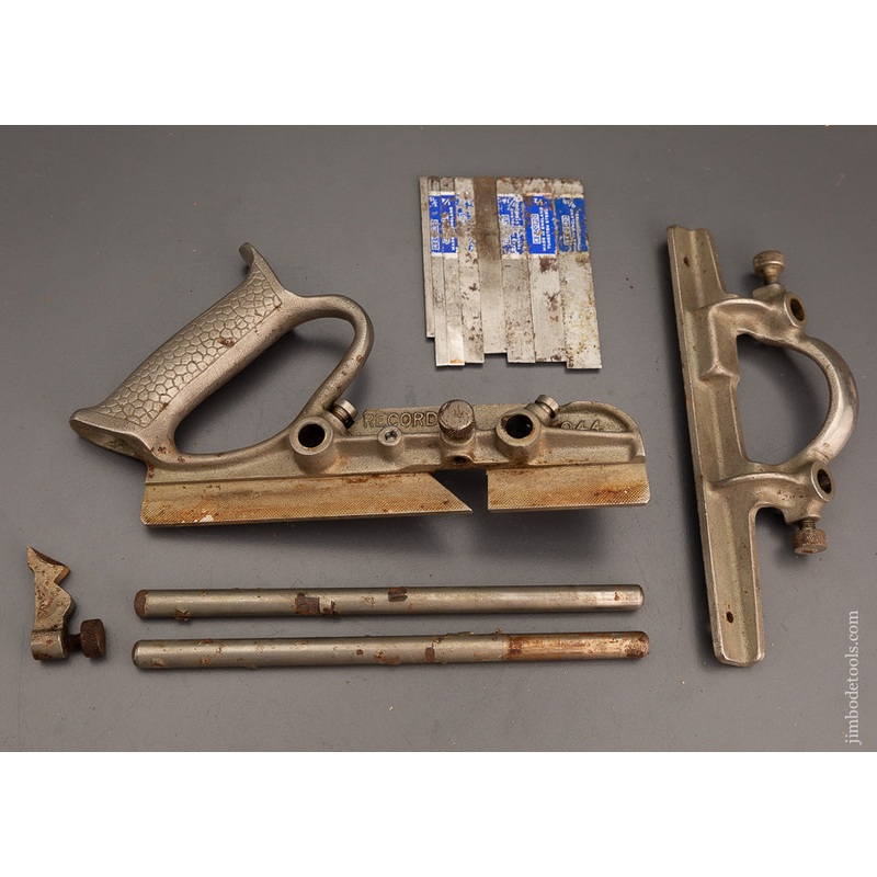 RECORD No. 044 Plow Plane with All 8 Cutters & No. Stops – 102039