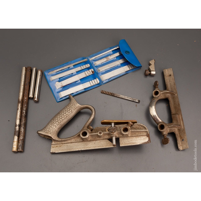 RECORD No. 044 Plow Plane with All 8 Cutters & No Stops – 102308