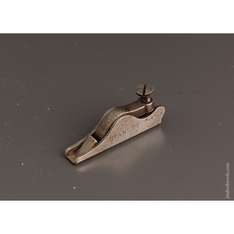 Rare & fine STANLEY No. 96 Blind Nail Plane – 102461