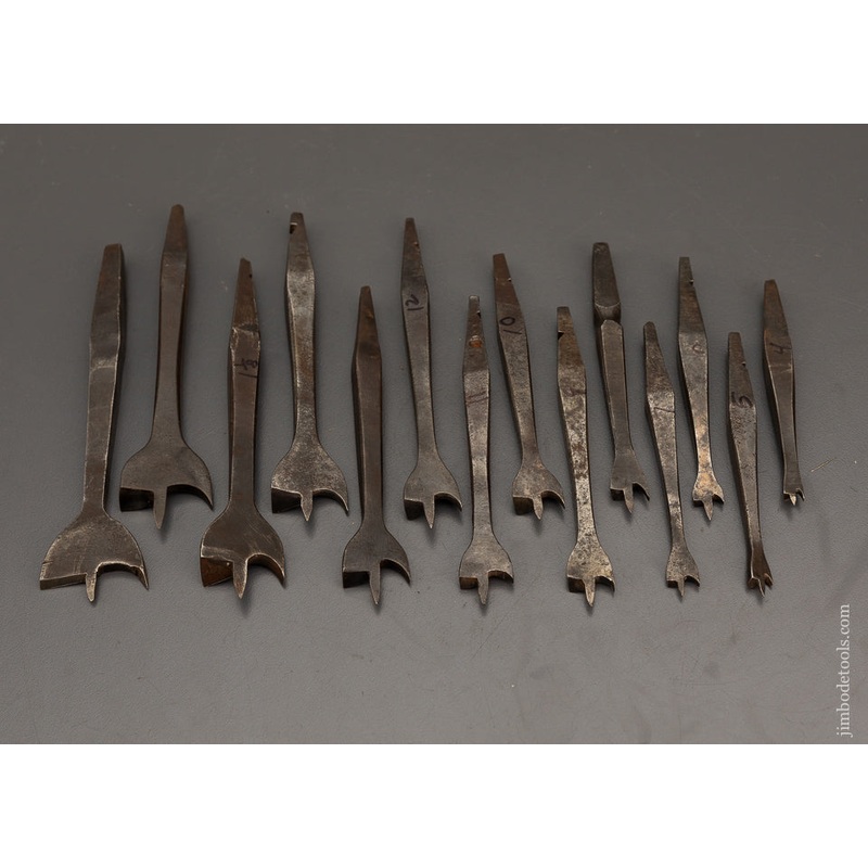 Working Set of fourteen 19th Century Center Bits for Bit Brace  – 102401
