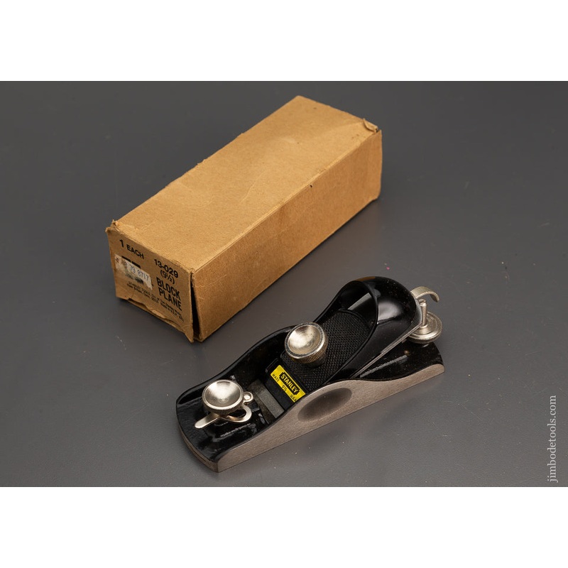STANLEY No. 9 1/2 Block Plane Mint in Box – 102505