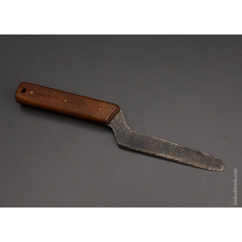 Unusual Saw or Checkering Tool – 102727