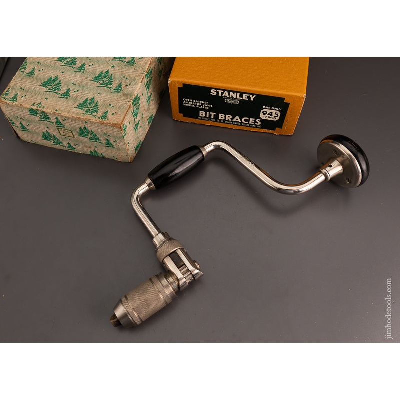 10 Inch STANLEY No. 945 Bit Brace Mint in Box (+ Special Box) – 103150