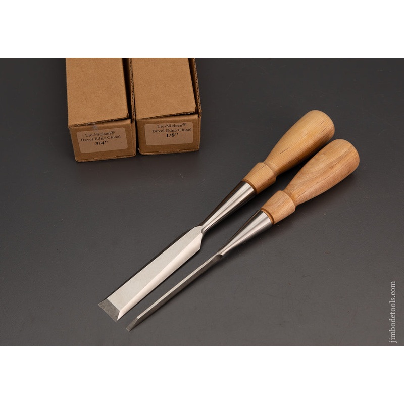 1/8 Inch (DISCONTINUED) & 3/4 Inch LIE NIELSEN Bevel Edge Chisels in Boxes – 103658