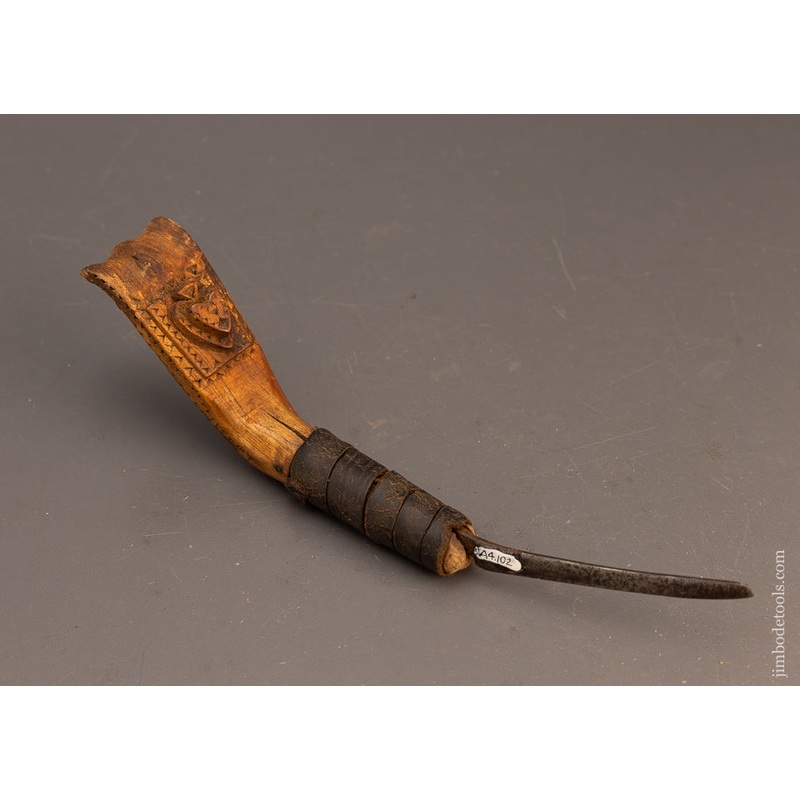 Really Special Hand Carved Native American Crooked Knife with Leather Winding – 115585