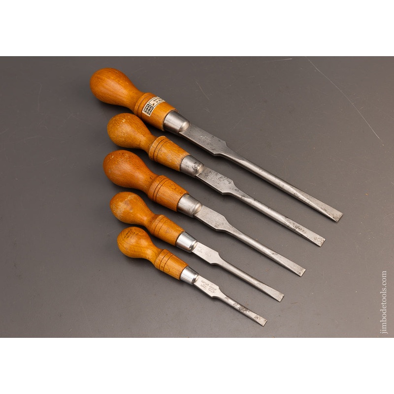 Set of 5 Cabinet Makers Screwdrivers 6 3/4 to 14 Inches Long Beech – 115976