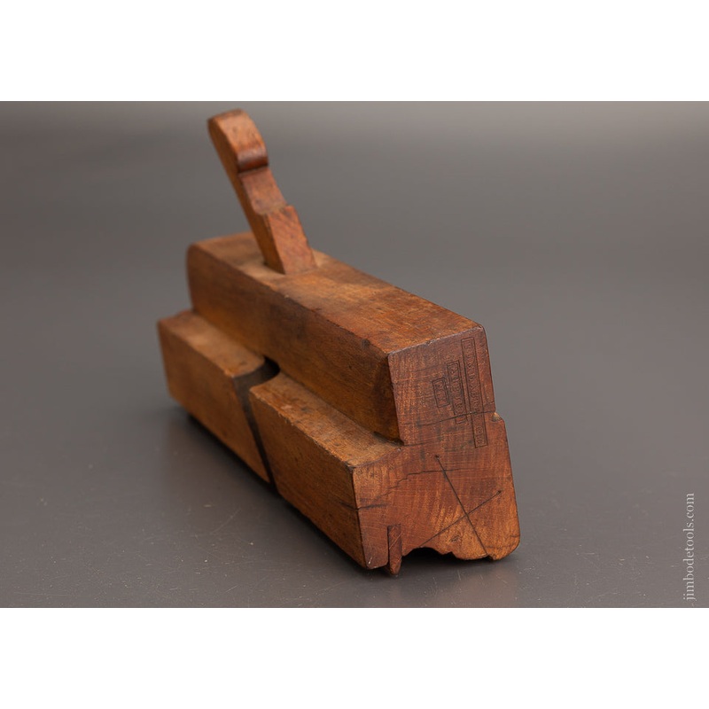 2 3/8 Inch Wide Complex Moulding Plane Extra Fine T.J. MMASTER – 104230