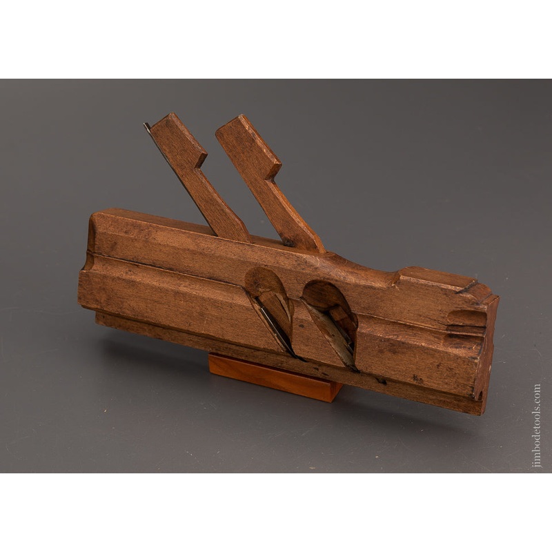 Sweet Double Iron Dutch Complex Moulding Plane – 104221