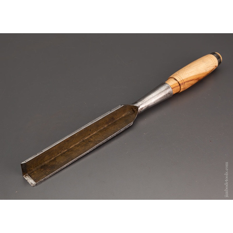 T.H. WITHERBY Corner Chisel Gold Paint New Old Stock – 104226