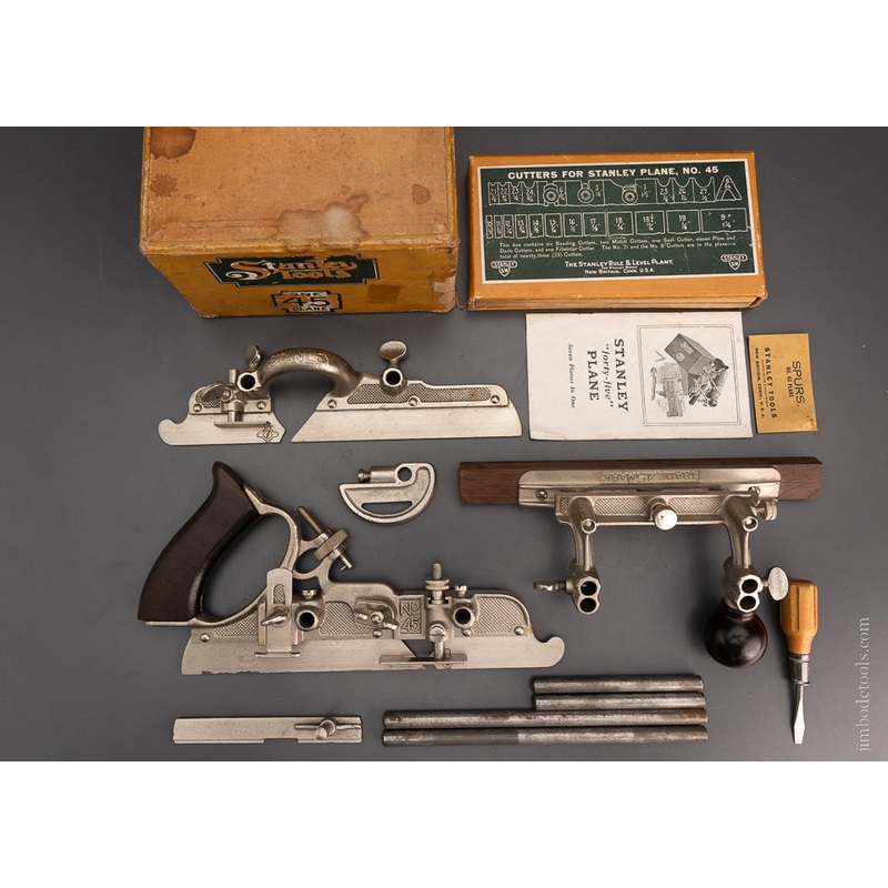 100% Complete Mint & Unused SWEETHEART STANLEY No. 45 Combination Plow Plane in Box Ca. 1920s – 104536