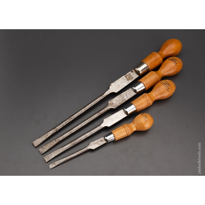 Set of 4 Beech Cabinet Makers Screwdrivers 9 3/4 to 19 Inches — 103697
