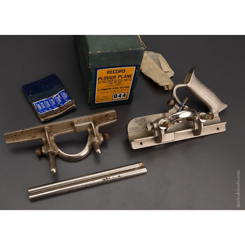 RECORD No. 044 Plow Plane Near Mint in Box 100% Complete – 104614