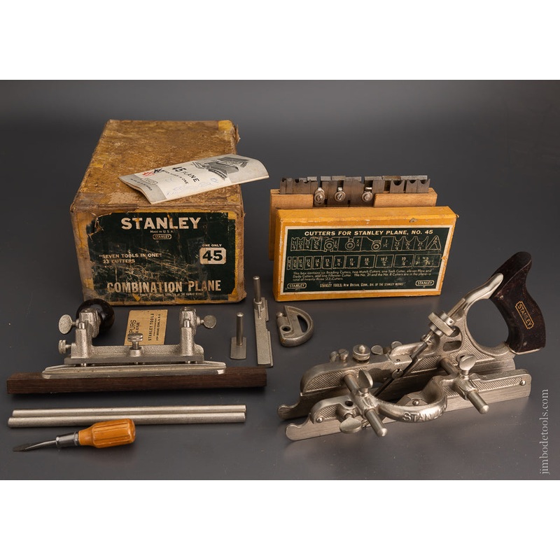STANLEY No. 45 Combination Plow Plane in Box 100% Mint & Complete – 104087