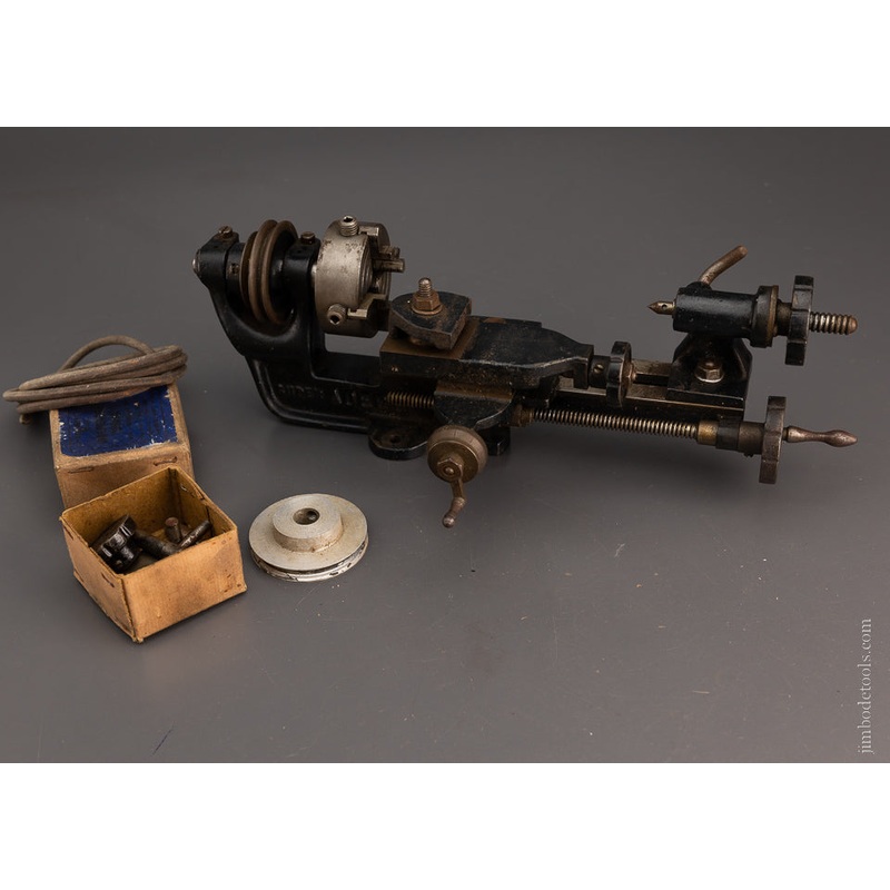 Sweet Little 6 Inch Lathe with Screw Feed, Cross Slide & 4 Jaw Chuck – 105513