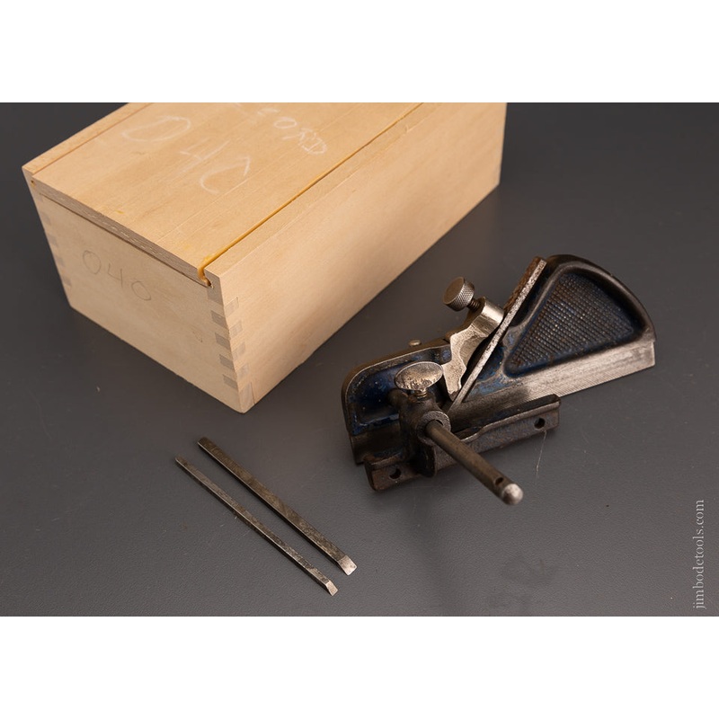 RECORD No. 040 Plow Plane – 105647