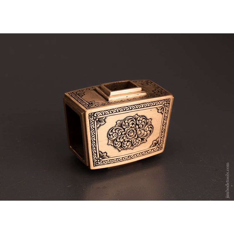 STUDLEY Chest Style Gunmetal Mallet Head Lavishly Engraved in The Ukraine by MIKHAIL DAVYDOV – 105753