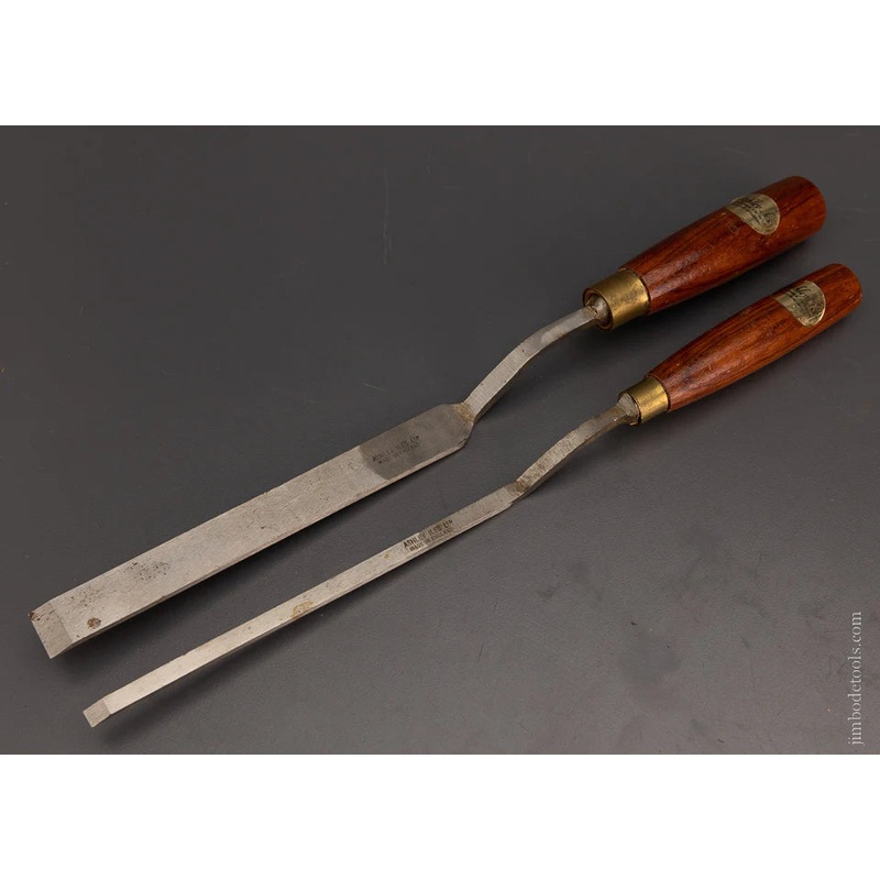 1/4 & 3/4 Inch Crank Neck Paring Chisels – 106045
