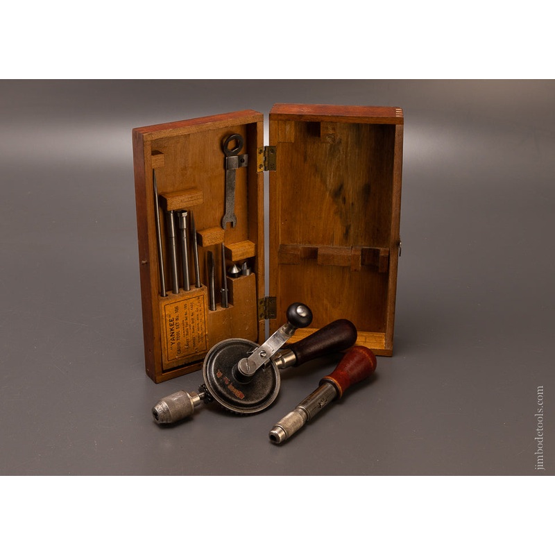 YANKEE Radio Tool Set No. 106 Mint in Box 100% Complete – 107105