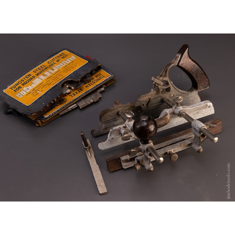RECORD No. 405 Combination Plow Plane with 2 Stops & 21 Cutters – 107303