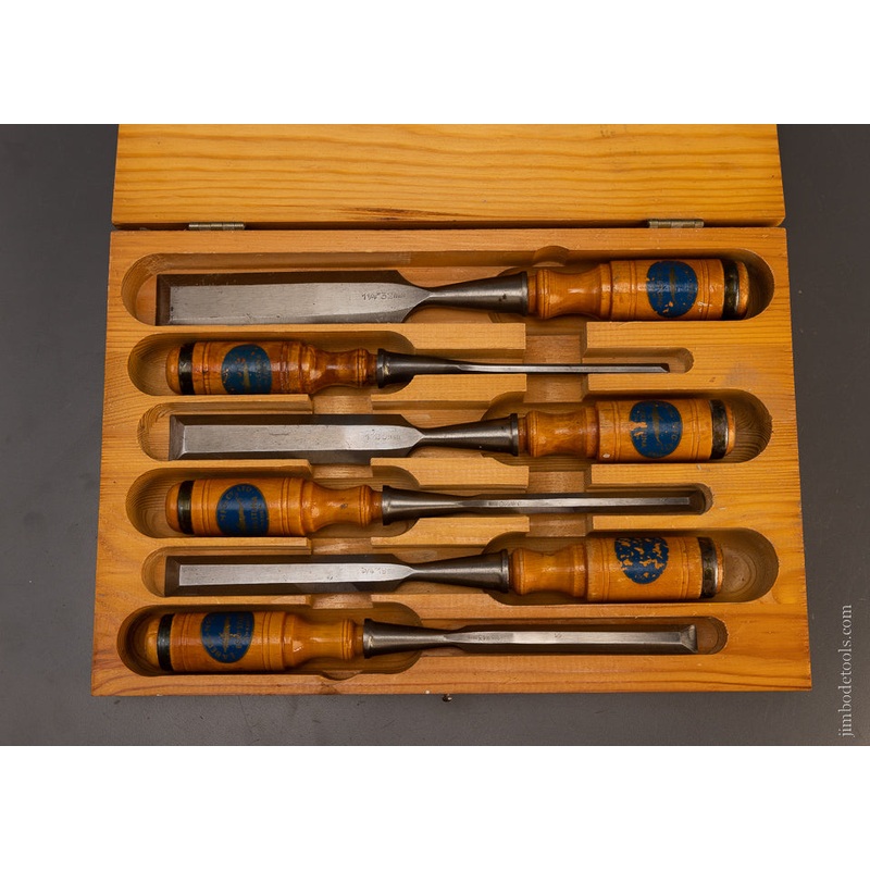 Remarkable Minty Vintage Set of Bevel Edge Chisels by E.A. BERG ESKILSTUNA w/ Handle Labels – 107307