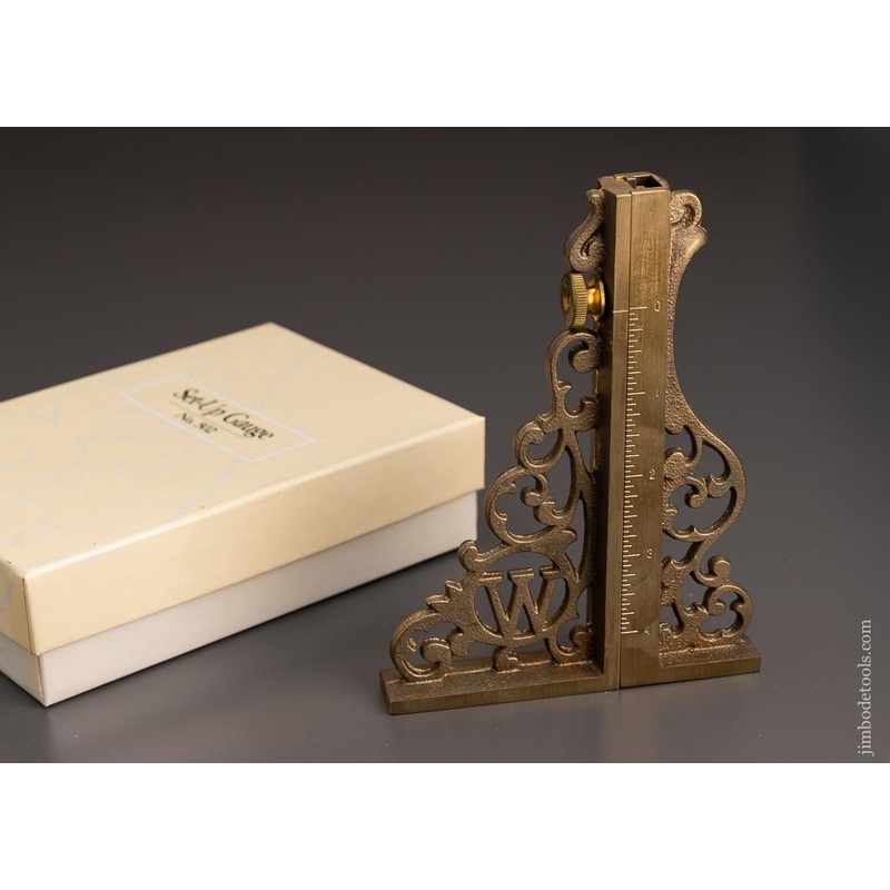 WOODSMITH No. 502 Ornate Brass Set Up Gauge Mint in Box Rare – 97062
