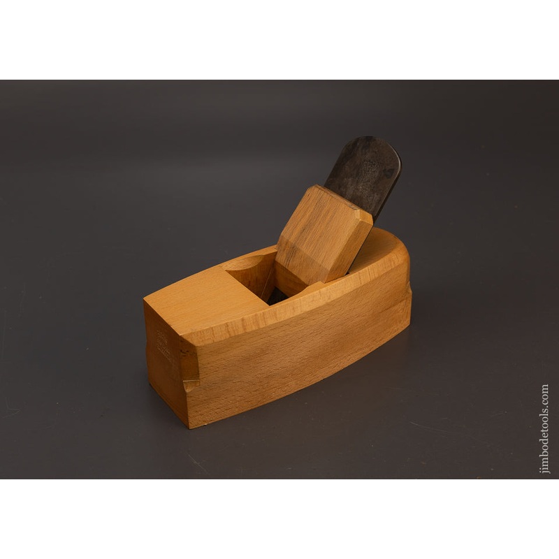 Spectacular CLARK & WILLIAMS 7 3/4 Inch Beech Smooth Plane – 109161