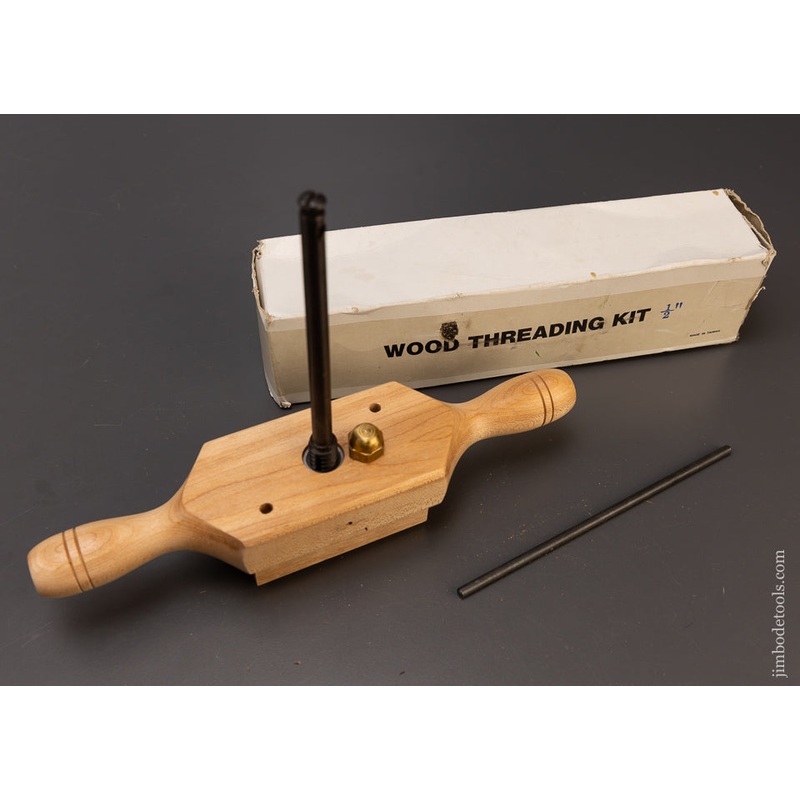 1/2 Inch Wood Threading Kit Mint in Box – 108843