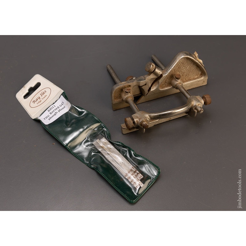 100% Complete RECORD No. 043 Plough Plane – 108731