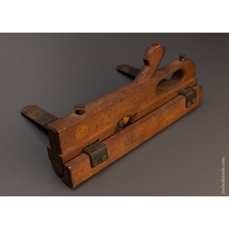 Primitive Well Made Adjustable Fence Fluting Plane – 109547