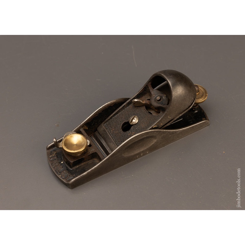 STANLEY No. 9 1/2 Block Plane – 110646