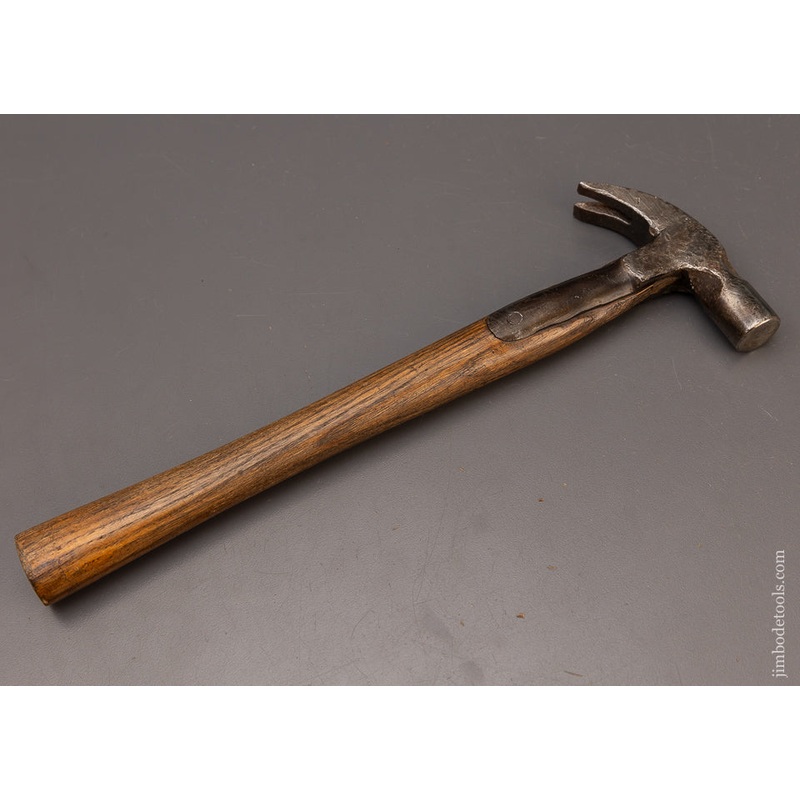 10 Ounce Beautiful English Strapped Hammer – 111066
