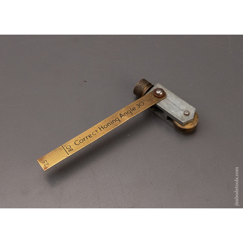 Very RARE! Patented STANLEY No. 50 Plane Iron Honing Guide – 111455