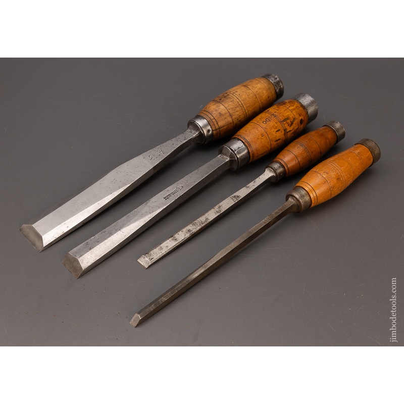 Sweet Set of 4 Dutch Chisels with Boxwood Handles – 111953