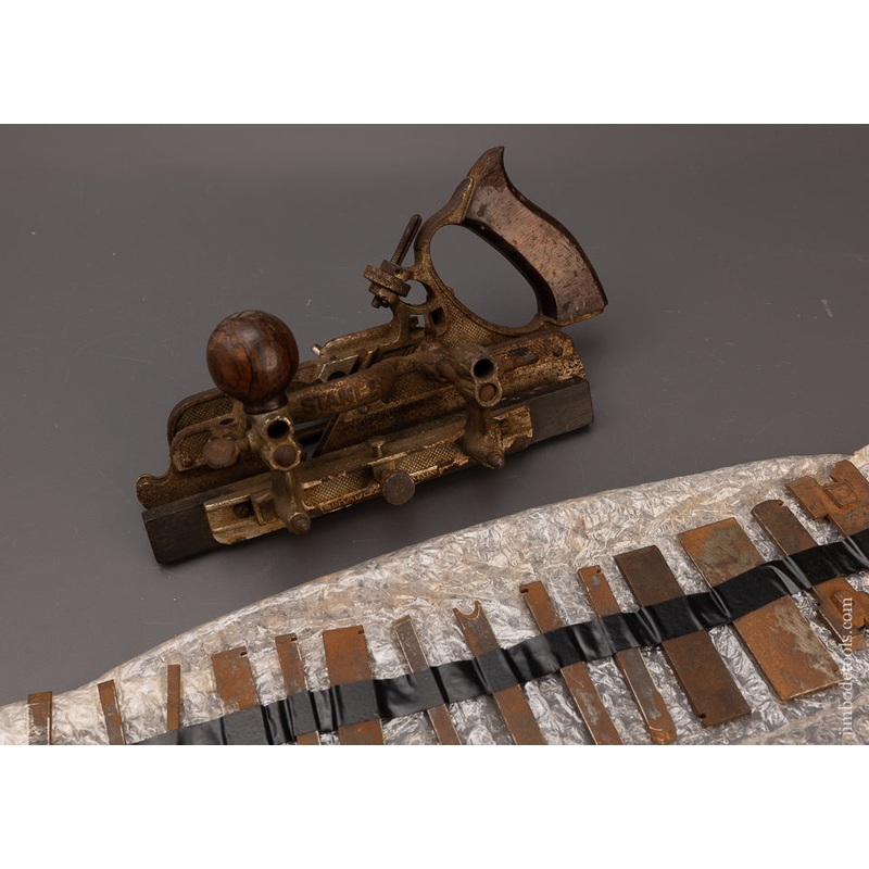 STANLEY No. 45 Combination Plane with 14 Cutters & 2 Stops – 112100