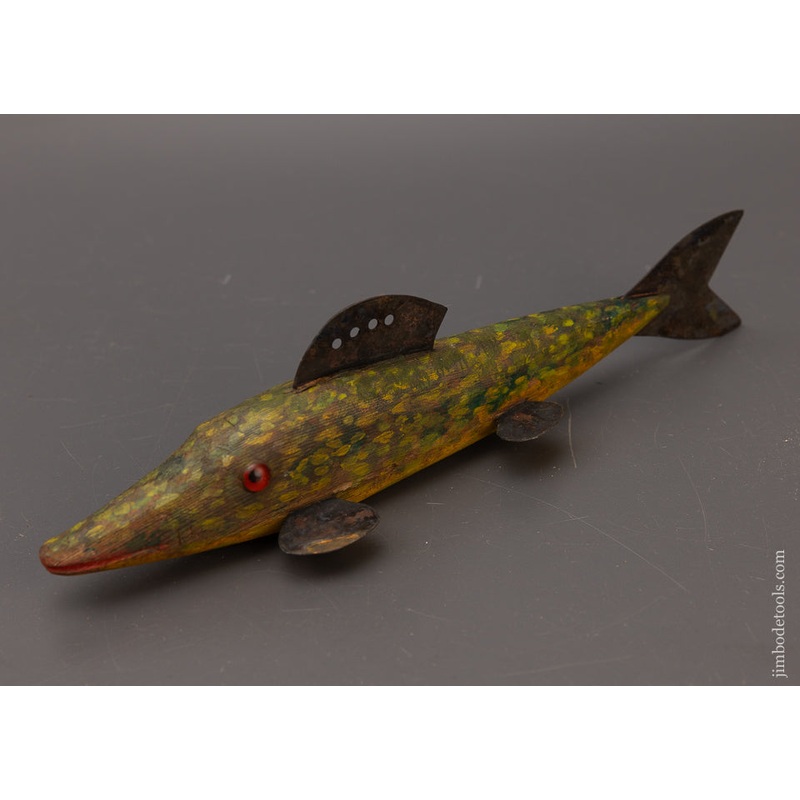 Swimming Pickerel Fish Decoy by ROBT. LINDNER Clarence, N.Y. – 112012