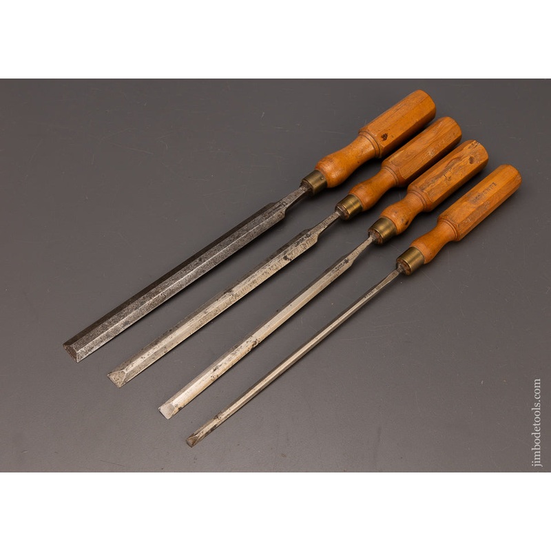 Set of 4 Boxwood Handled Paring Chisels – 112249
