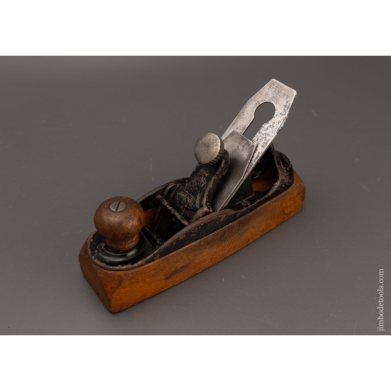 STANLEY No. 122 Smooth Plane – 112296