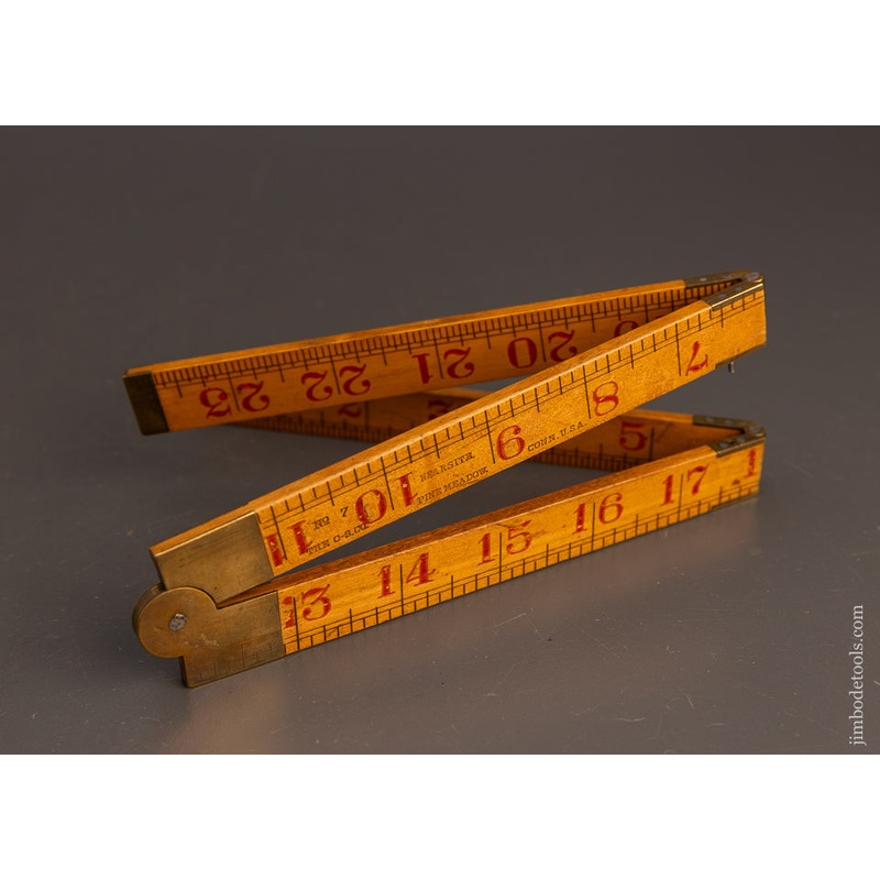 Very Rare THE C.S. CO. No. 7 NEARSITE Folding Rule in Red – 113109